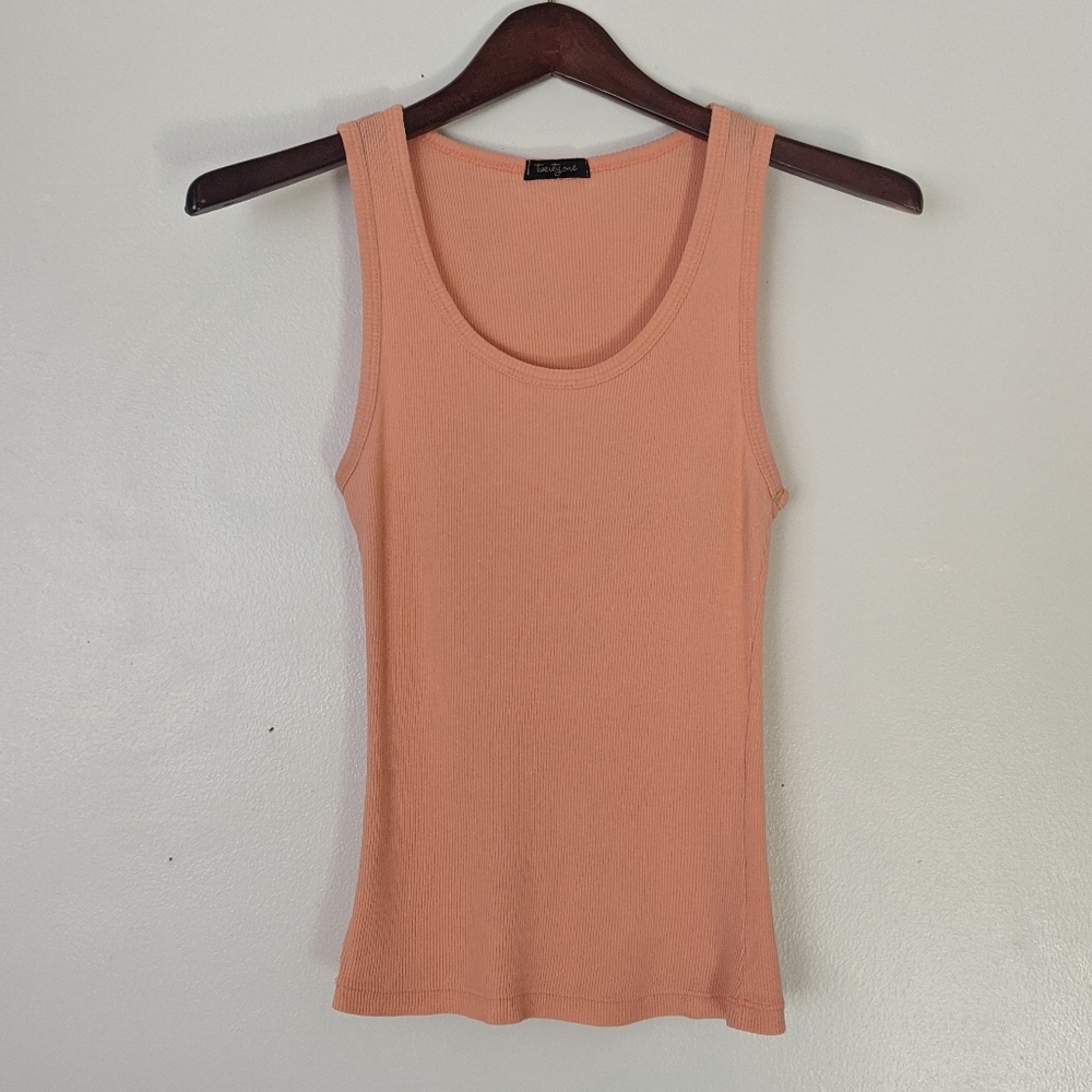 Vintage early 2000s peach tank top size medium